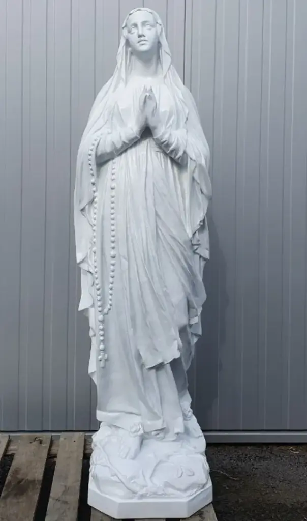 Statue de N.D. de Lourdes