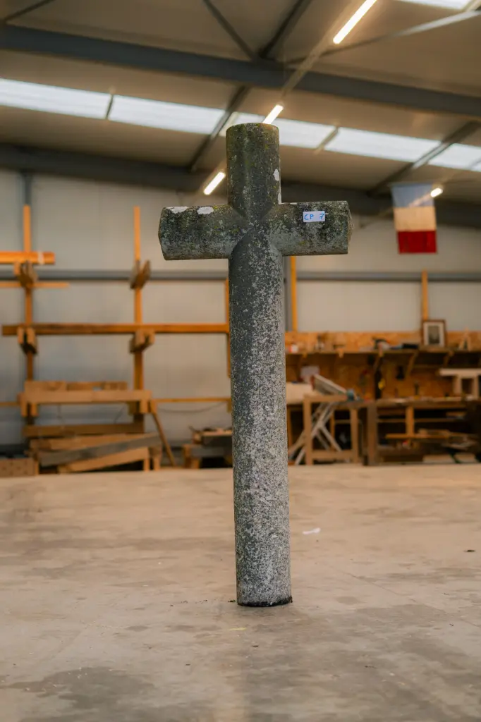 Croix en granit
