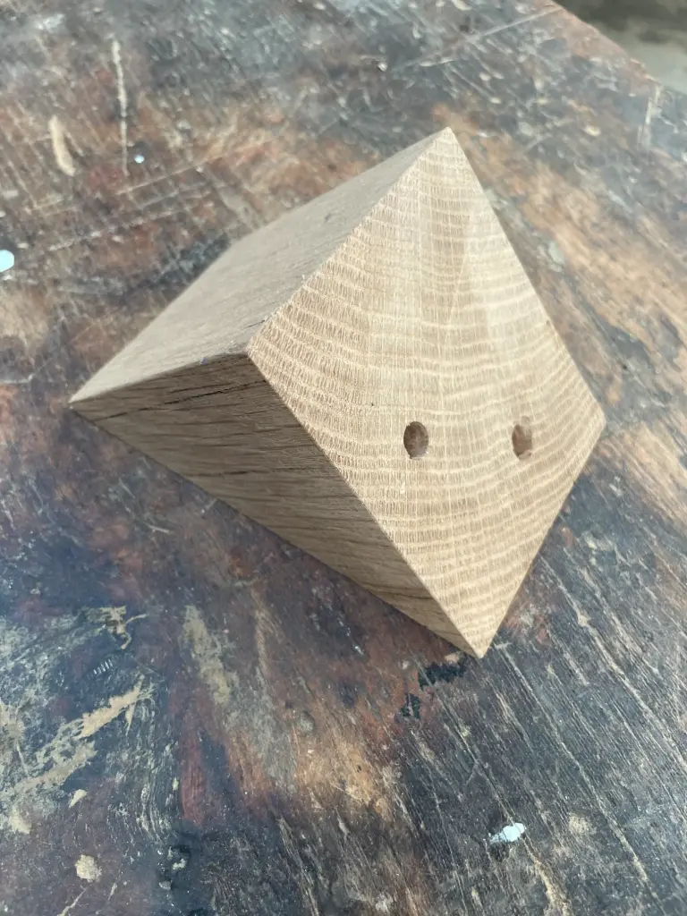 Repose pieds en bois sur mesure