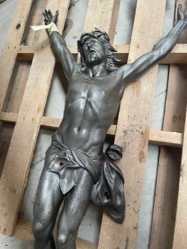 Christ en fonte d'aluminium